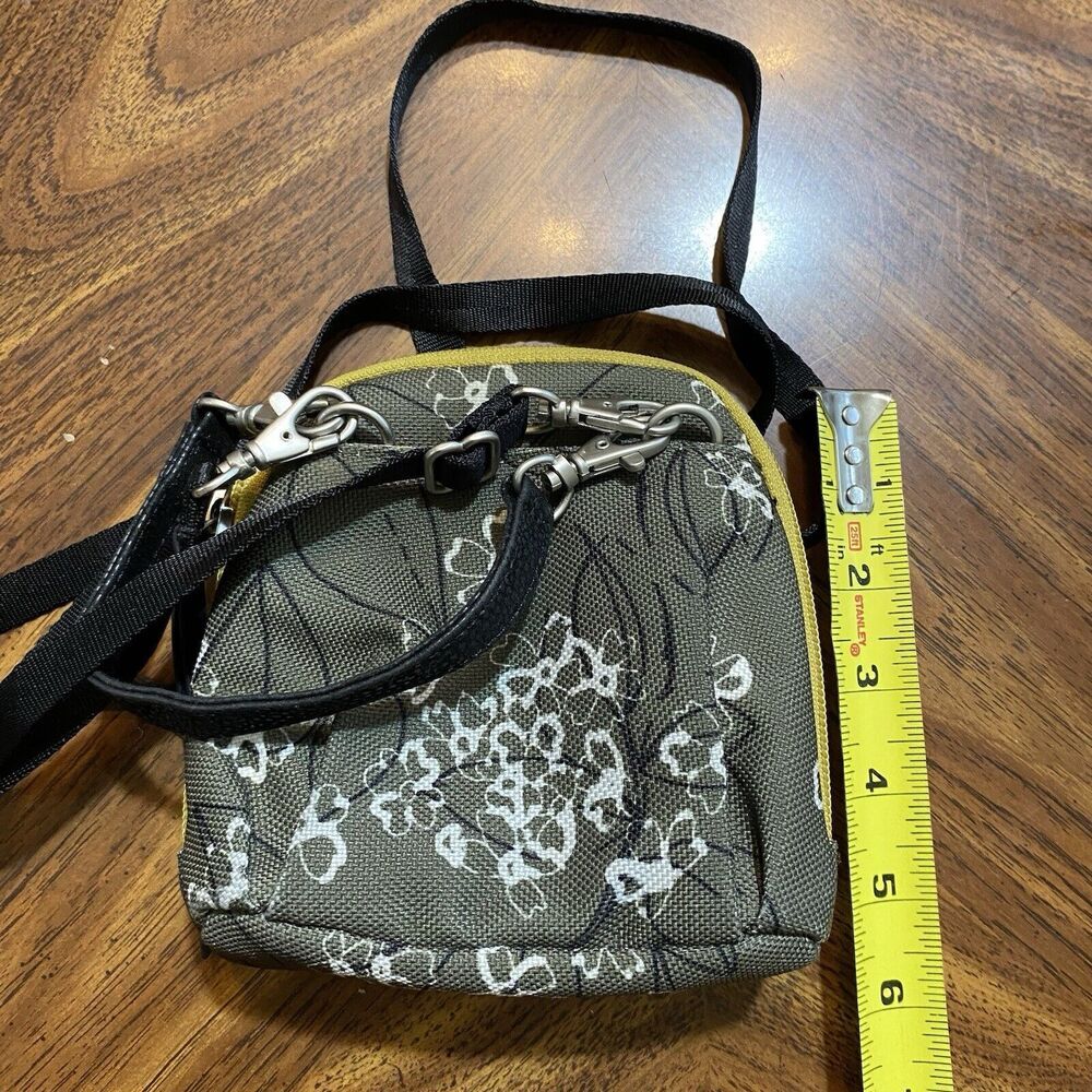 Haiku crossbody bag green multi-pockets 6 x 6.5" detachable strap 27" small - Picture 5 of 10